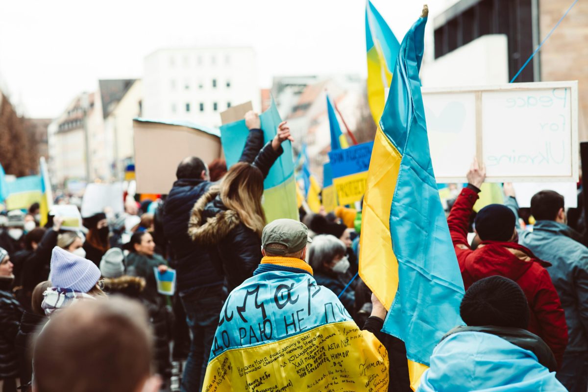 ukraine-rally-protest-flags